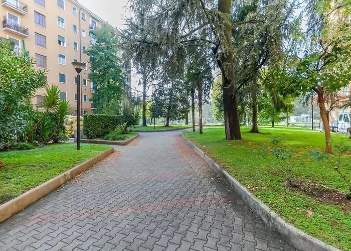 Bicocca Metro House Apartment
